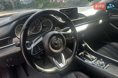 Седан Mazda 6 2018 в 