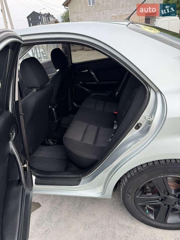 Седан Mazda 6 2006 в Тернополі