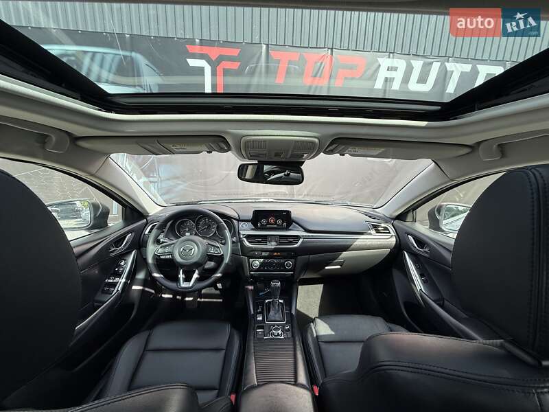 Седан Mazda 6 2017 в Львове