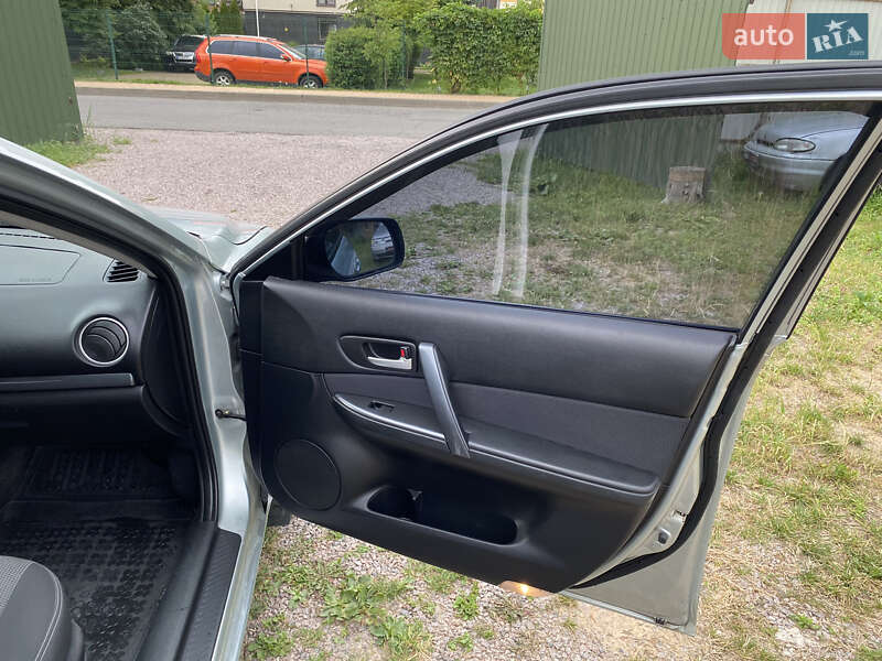 Седан Mazda 6 2007 в Киеве