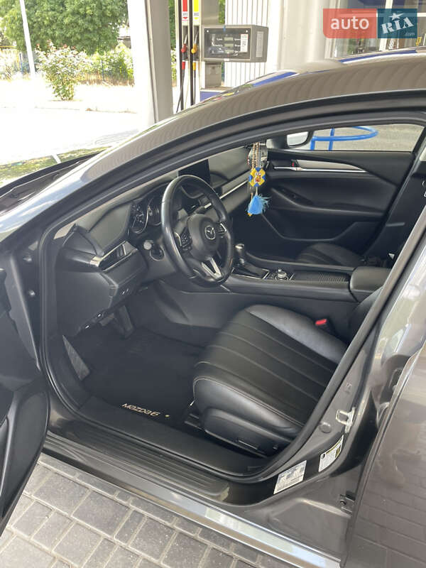 Седан Mazda 6 2018 в Николаеве