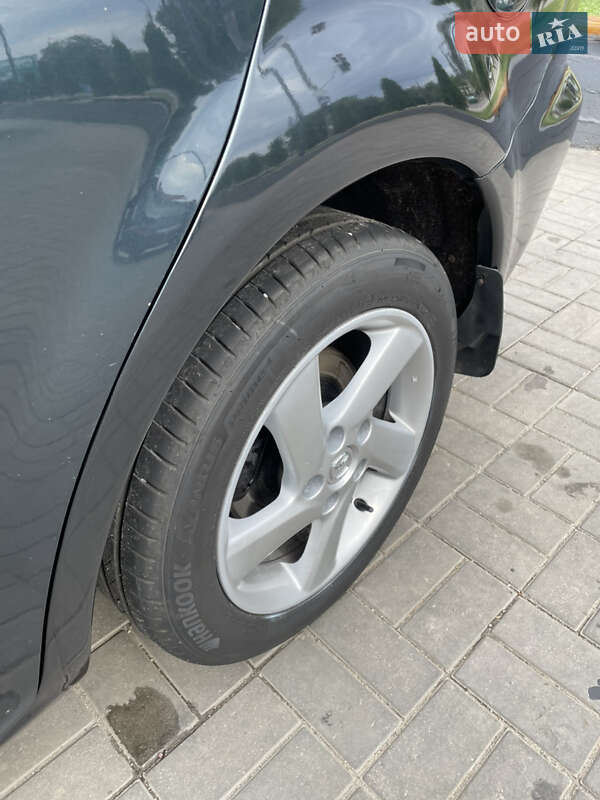 Седан Mazda 6 2005 в Запорожье