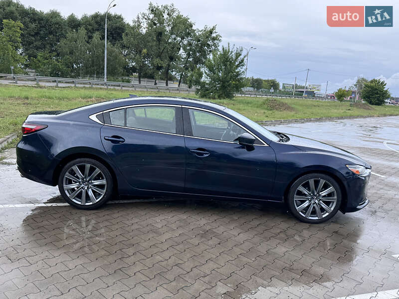Седан Mazda 6 2018 в Киеве