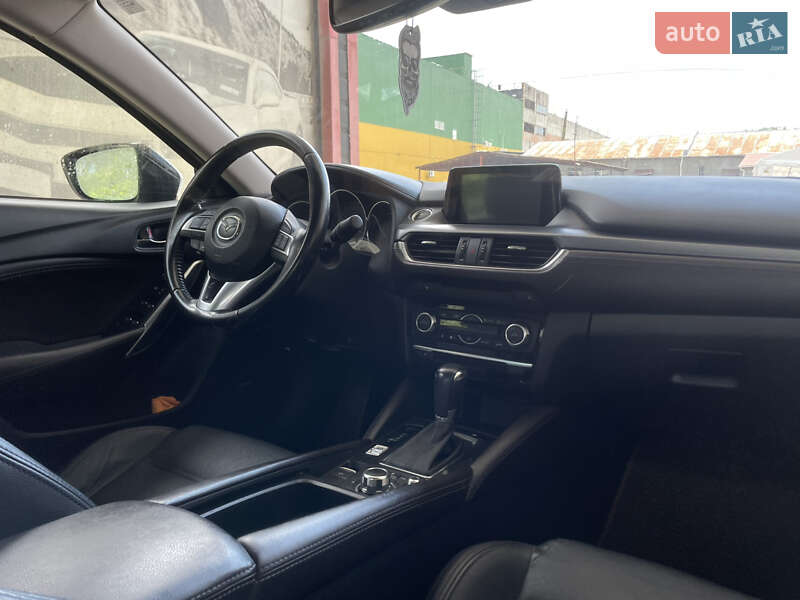 Седан Mazda 6 2015 в Ніжині