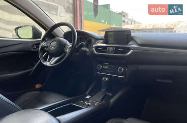 Седан Mazda 6 2015 в 