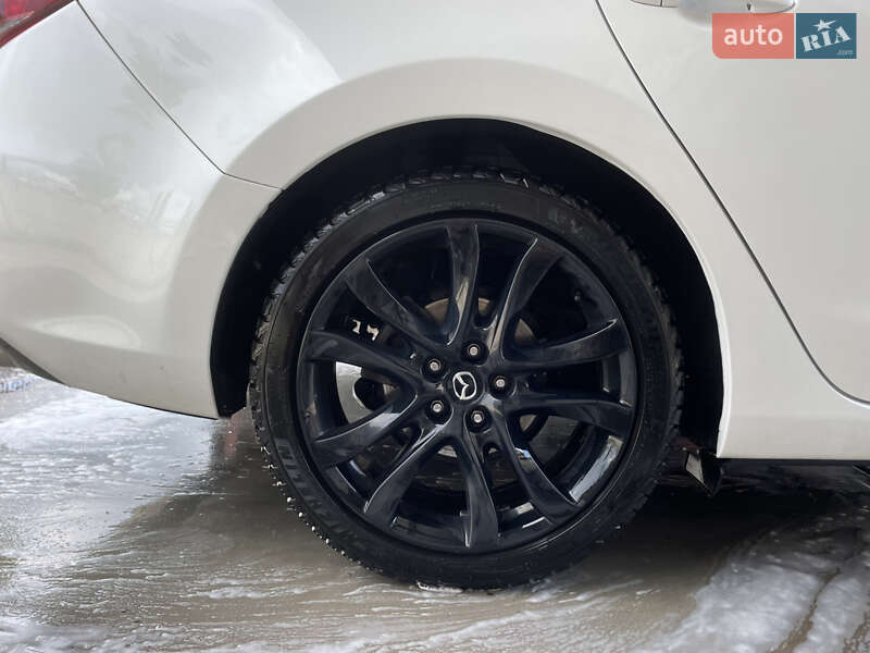 Седан Mazda 6 2015 в Ніжині