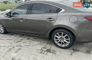 Седан Mazda 6 2015 в 