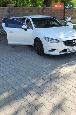 Седан Mazda 6 2015 в Волочиську