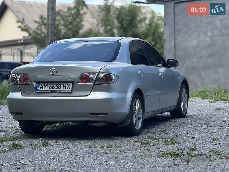 Седан Mazda 6 2004 в Звягеле