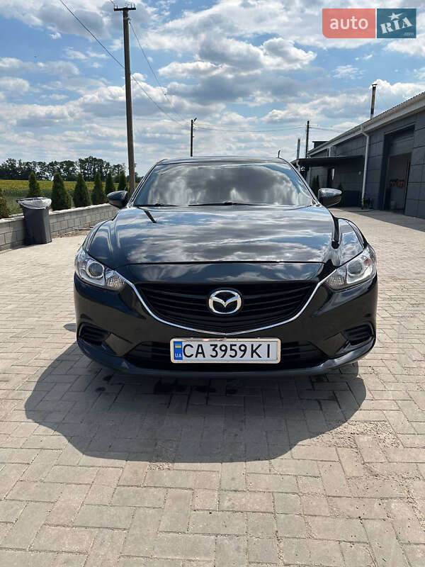 Седан Mazda 6 2016 в Днепре