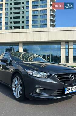 Седан Mazda 6 2015 в Днепре