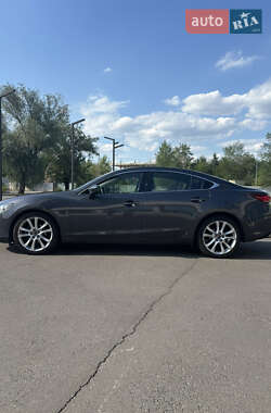Седан Mazda 6 2015 в 