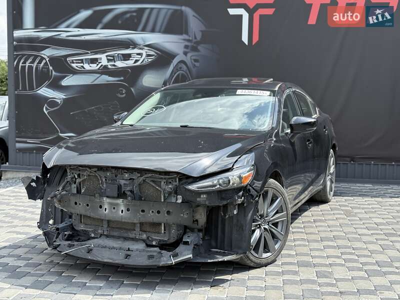 Седан Mazda 6 2018 в Львове