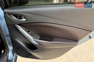 Седан Mazda 6 2015 в Киеве