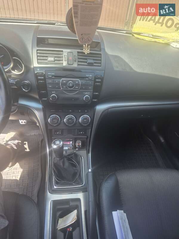 Лифтбек Mazda 6 2010 в Лубнах