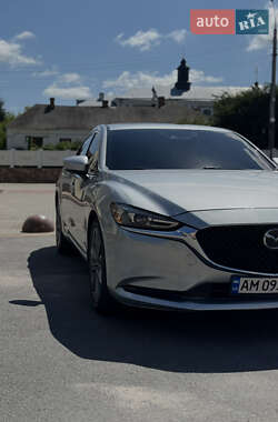 Седан Mazda 6 2018 в 
