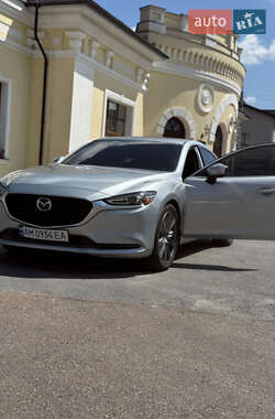 Седан Mazda 6 2018 в 