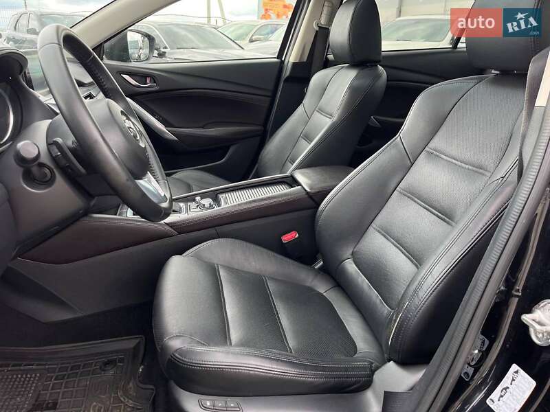 Седан Mazda 6 2015 в Львове