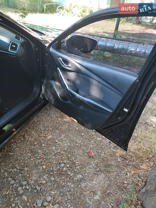 Універсал Mazda 6 2013 в Дніпрі