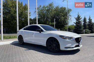 Седан Mazda 6 2018 в Днепре