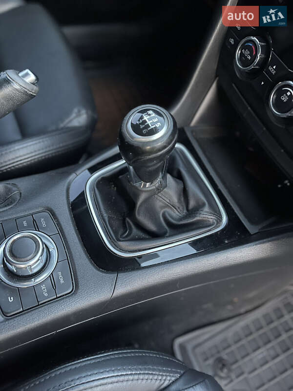 Седан Mazda 6 2013 в Львове