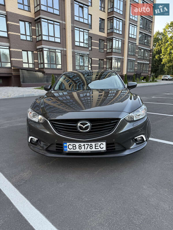 Седан Mazda 6 2015 в Чернигове