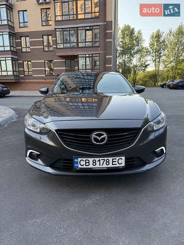 Седан Mazda 6 2015 в Чернигове