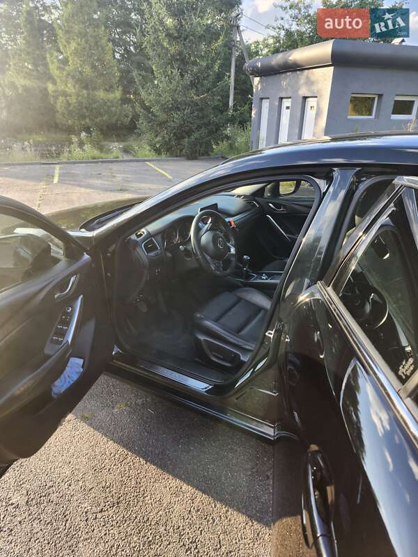 Седан Mazda 6 2015 в Снятине