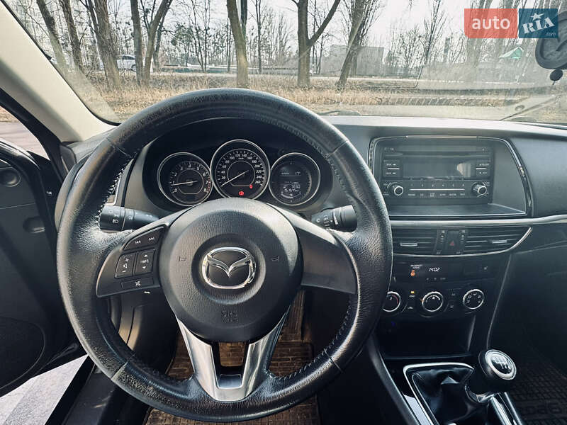 Седан Mazda 6 2013 в Черкассах