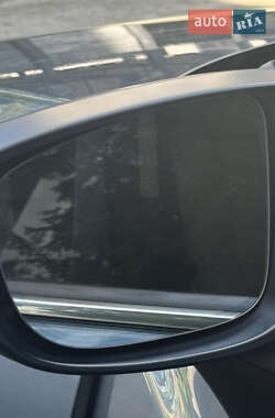 Седан Mazda 6 2014 в 