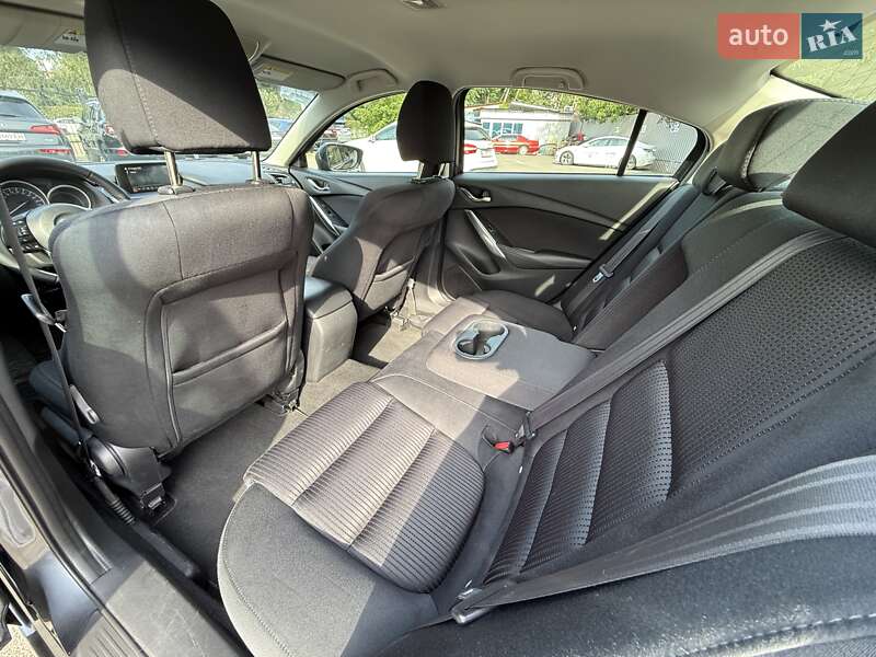 Седан Mazda 6 2016 в Киеве