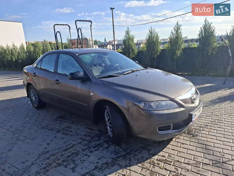 Седан Mazda 6 2006 в Ровно