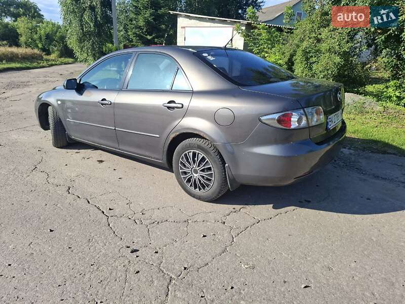 Седан Mazda 6 2006 в Ровно