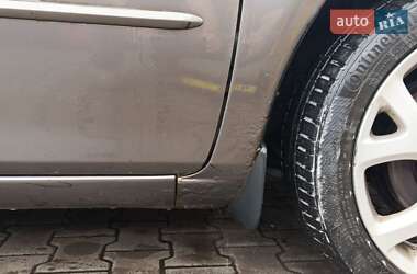 Лифтбек Mazda 6 2006 в 