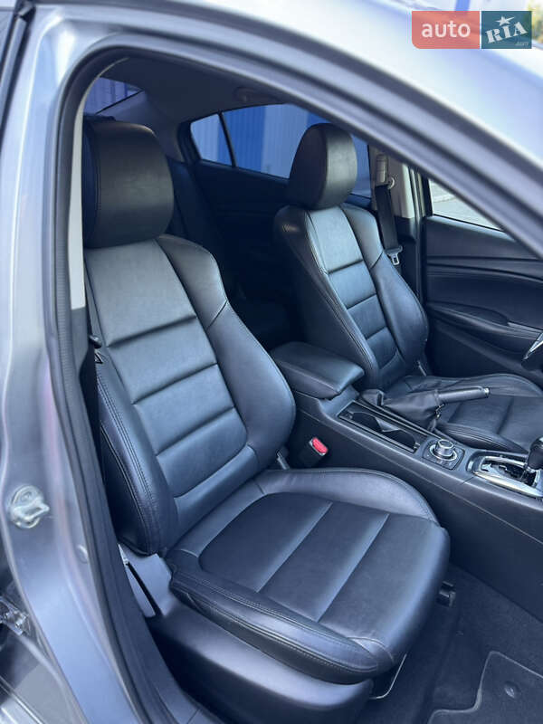 Седан Mazda 6 2013 в Хмельницком