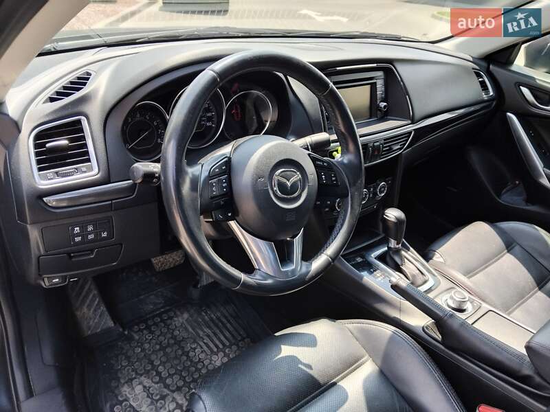 Седан Mazda 6 2014 в Тернополе