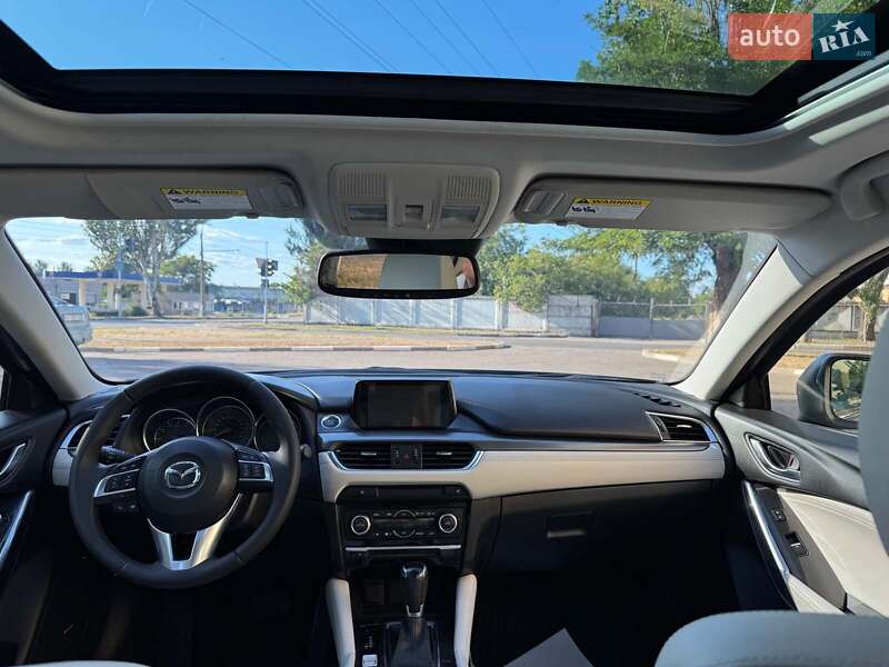 Седан Mazda 6 2015 в Запорожье