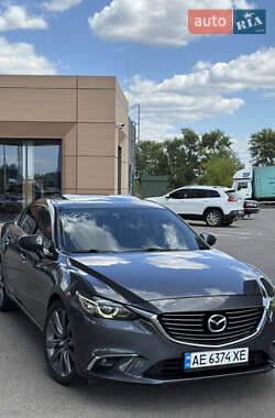 Седан Mazda 6 2015 в 
