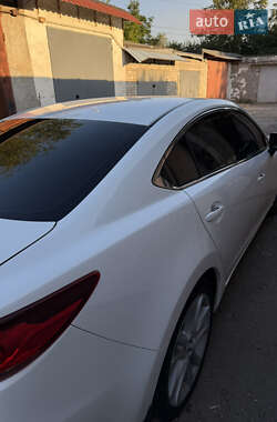 Седан Mazda 6 2015 в 