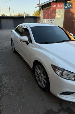 Седан Mazda 6 2015 в Кривом Роге