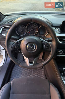 Седан Mazda 6 2015 в Кривом Роге