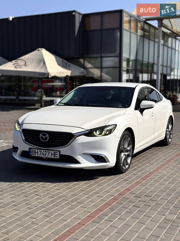 Седан Mazda 6 2014 в 