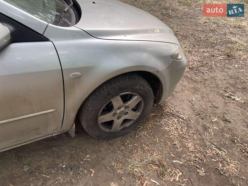 Универсал Mazda 6 2004 в Краматорске