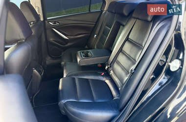 Седан Mazda 6 2015 в 