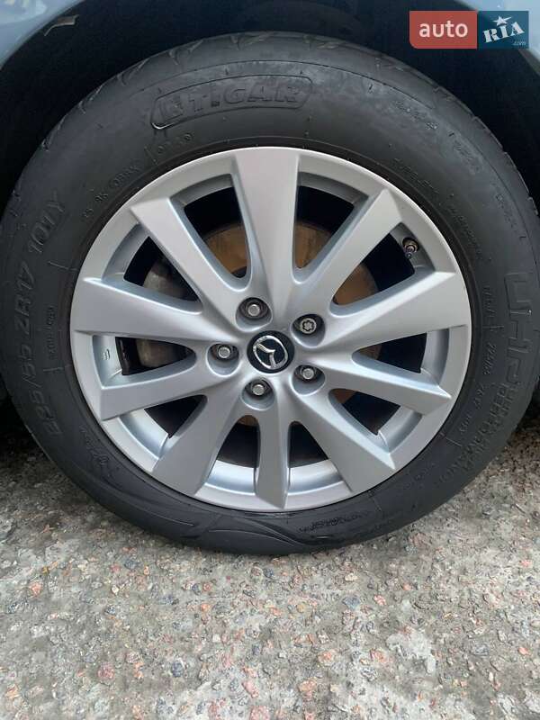 Седан Mazda 6 2013 в Днепре