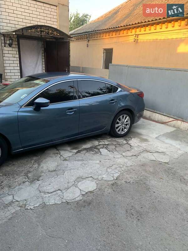 Седан Mazda 6 2013 в Днепре