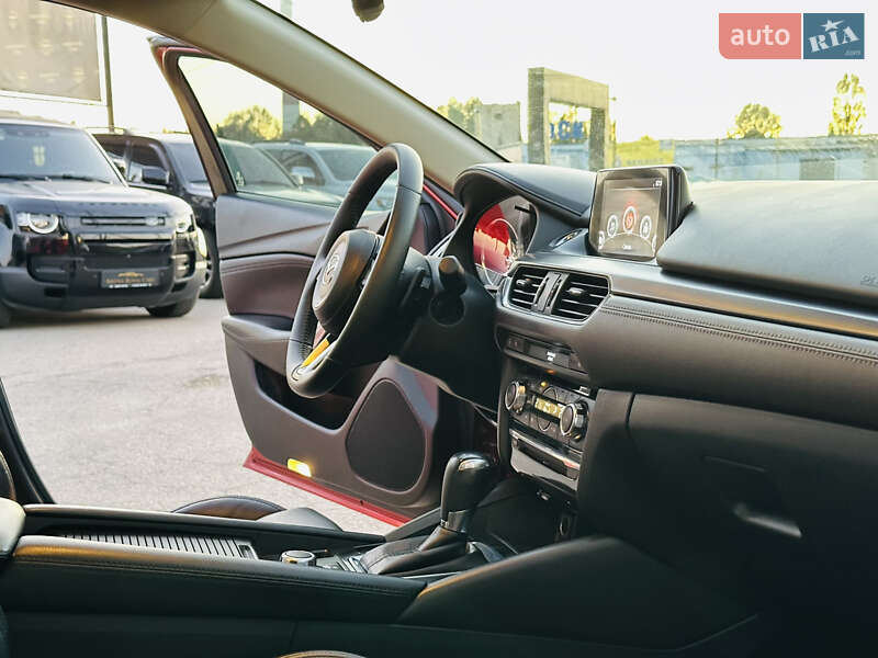 Седан Mazda 6 2017 в Харькове