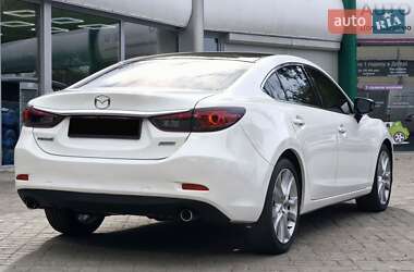 Седан Mazda 6 2015 в 