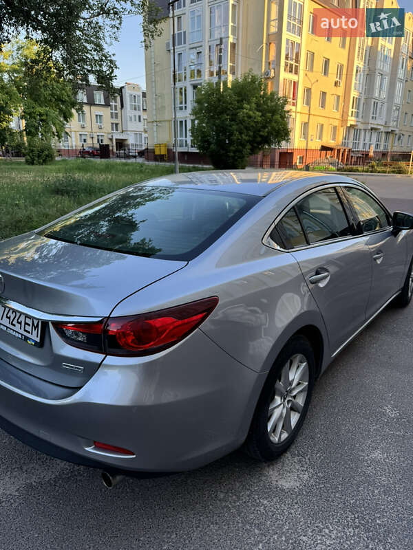 Седан Mazda 6 2014 в Чернигове