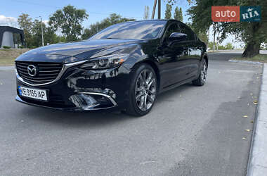 Седан Mazda 6 2015 в Днепре